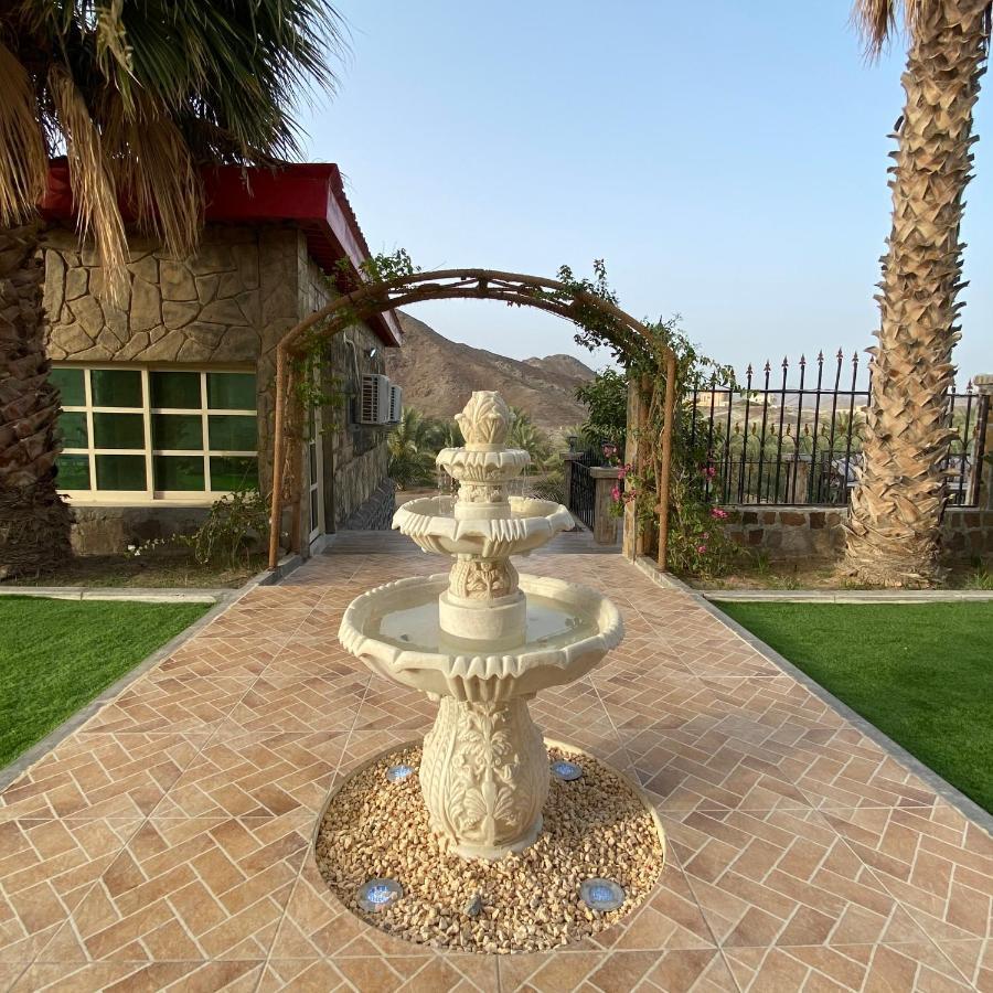 Villa Uae Farm Qur Exterior foto